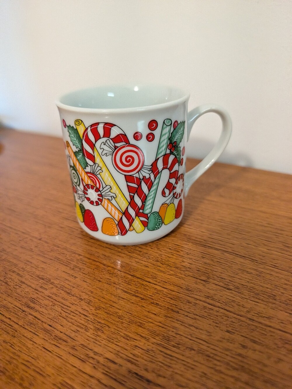 Vintage Schmidt Porcelana Christmas Candy Coffee Cup Mug Retro Holiday Porcelain